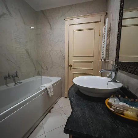 Отель Guere Saruhan Termal 4*